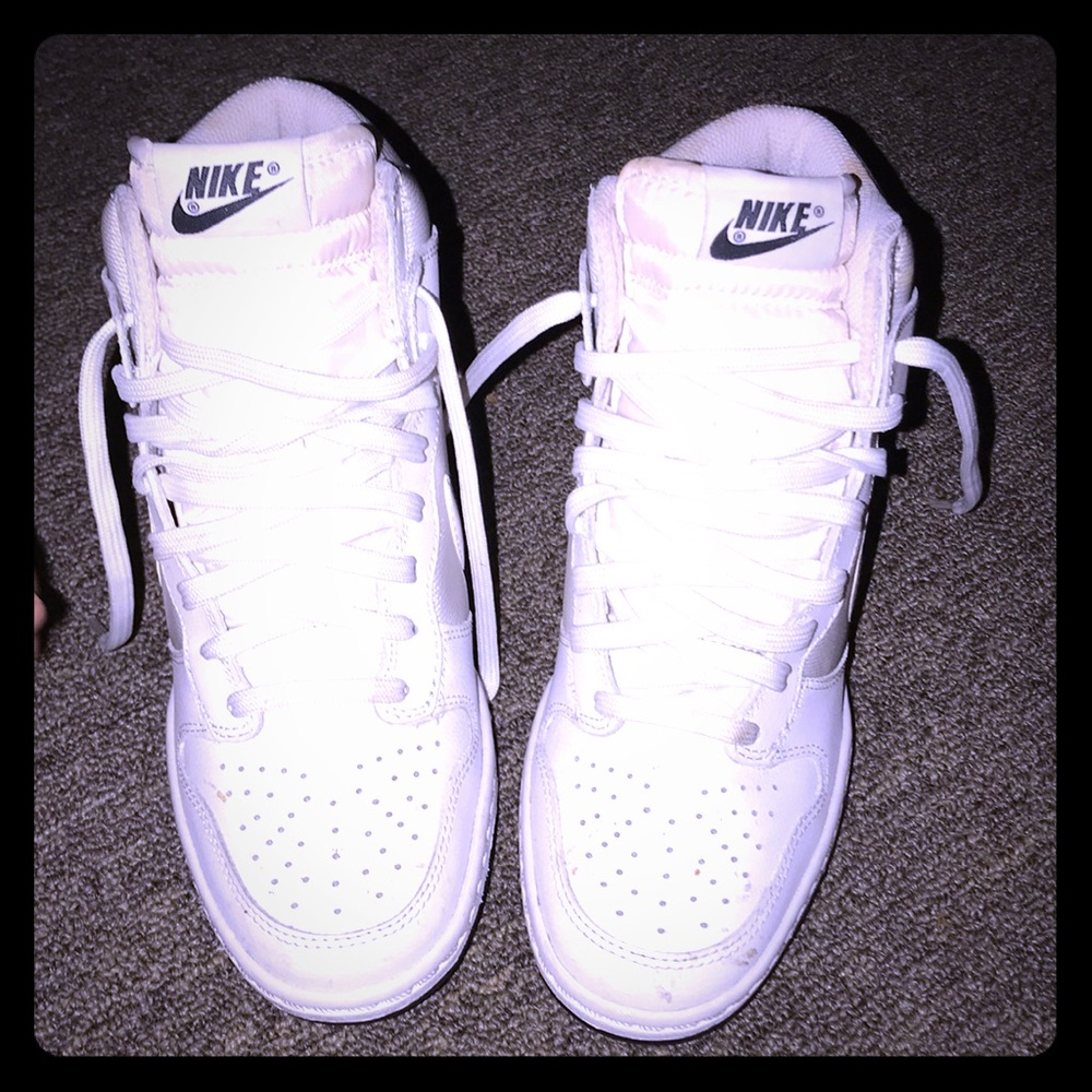 NIKE WEDGES for women! SHOE Formers STILL INSIDE